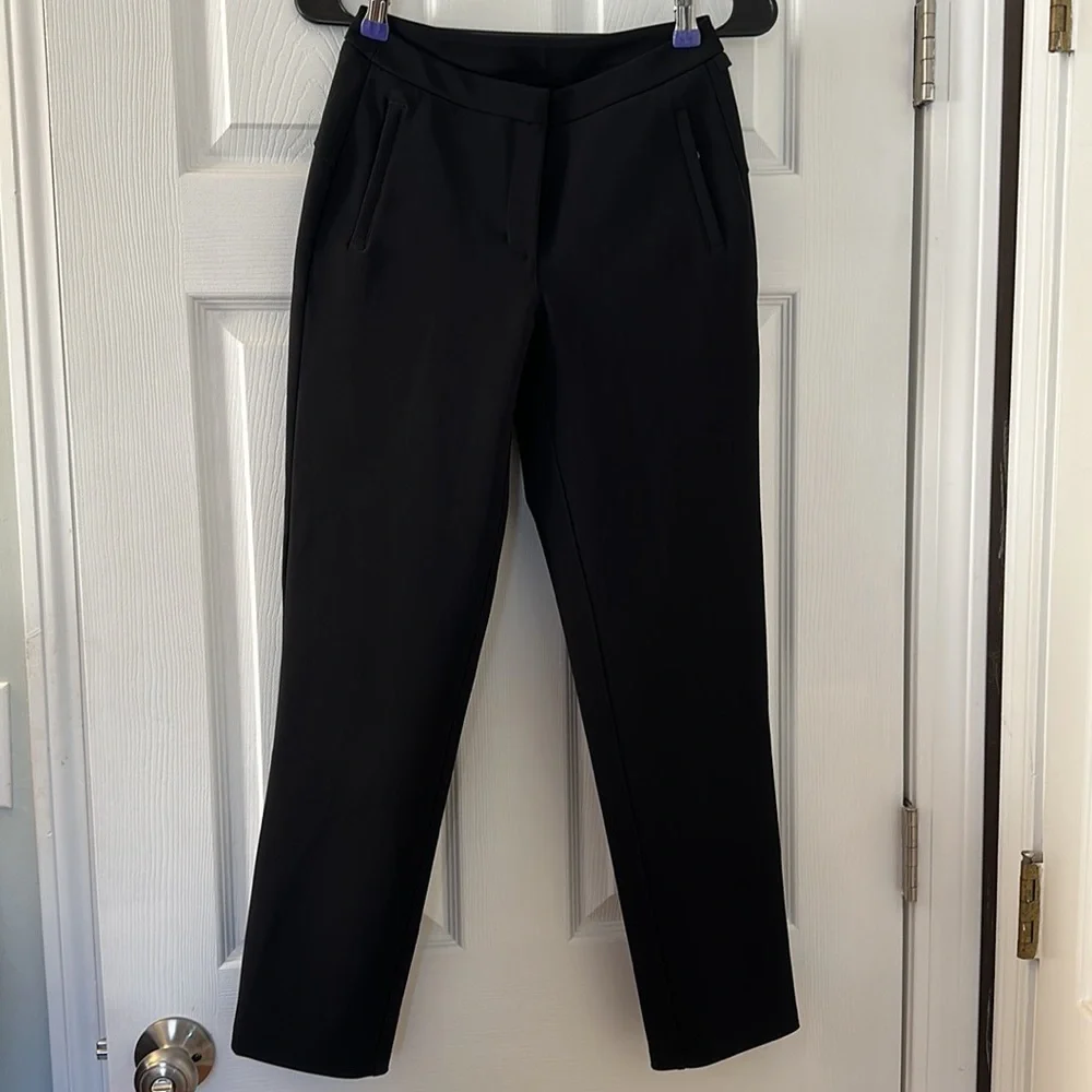 Lululemon On The Move pants - Picture 4 of 9